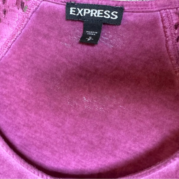 Express Short Sleeve Laced Magenta Top - Picture 3 of 4